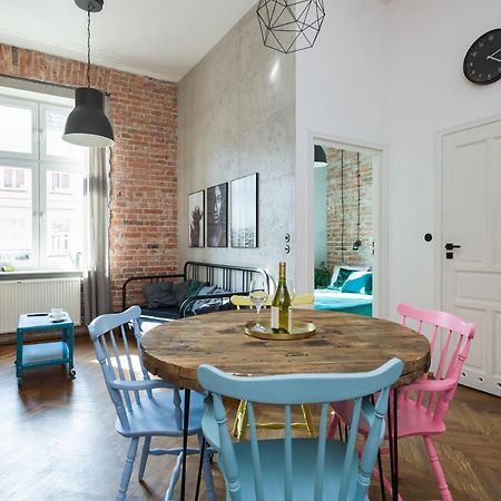 Discover Krakow Apartments - 3 Rakowicka St - Amazing Loft Near Main Station - Netflix Ngoại thất bức ảnh