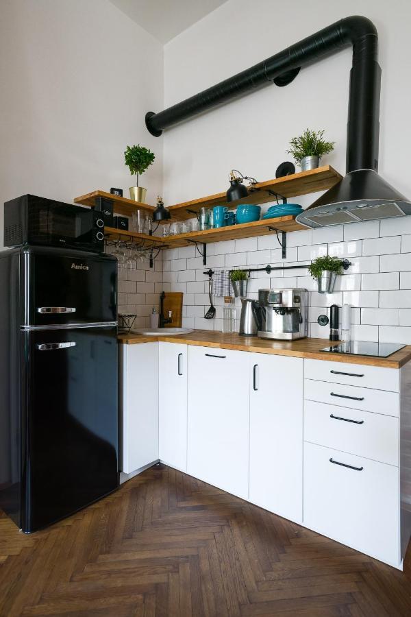 Discover Krakow Apartments - 3 Rakowicka St - Amazing Loft Near Main Station - Netflix Ngoại thất bức ảnh
